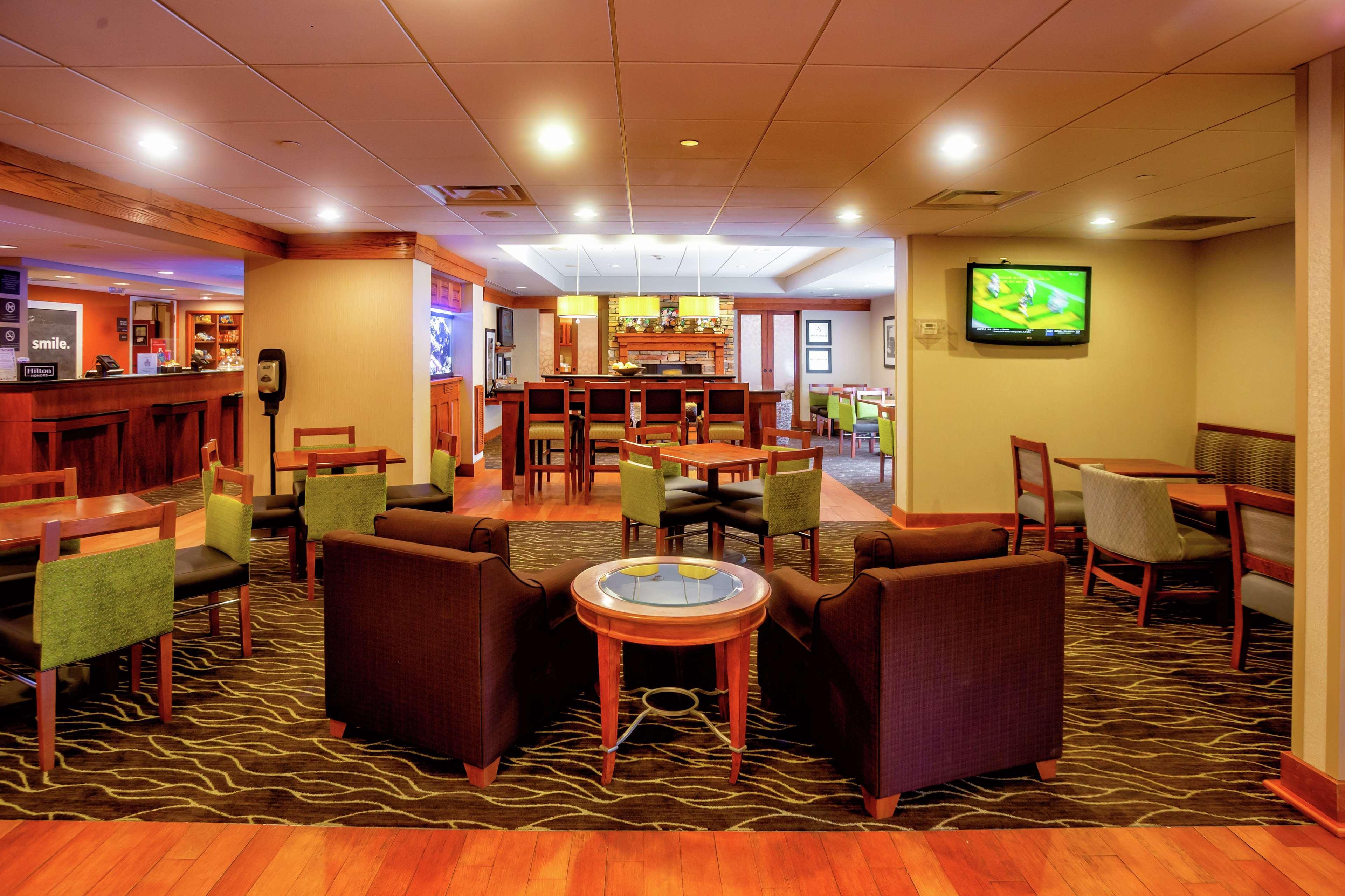 Hampton Inn Wheeling Eksteriør billede