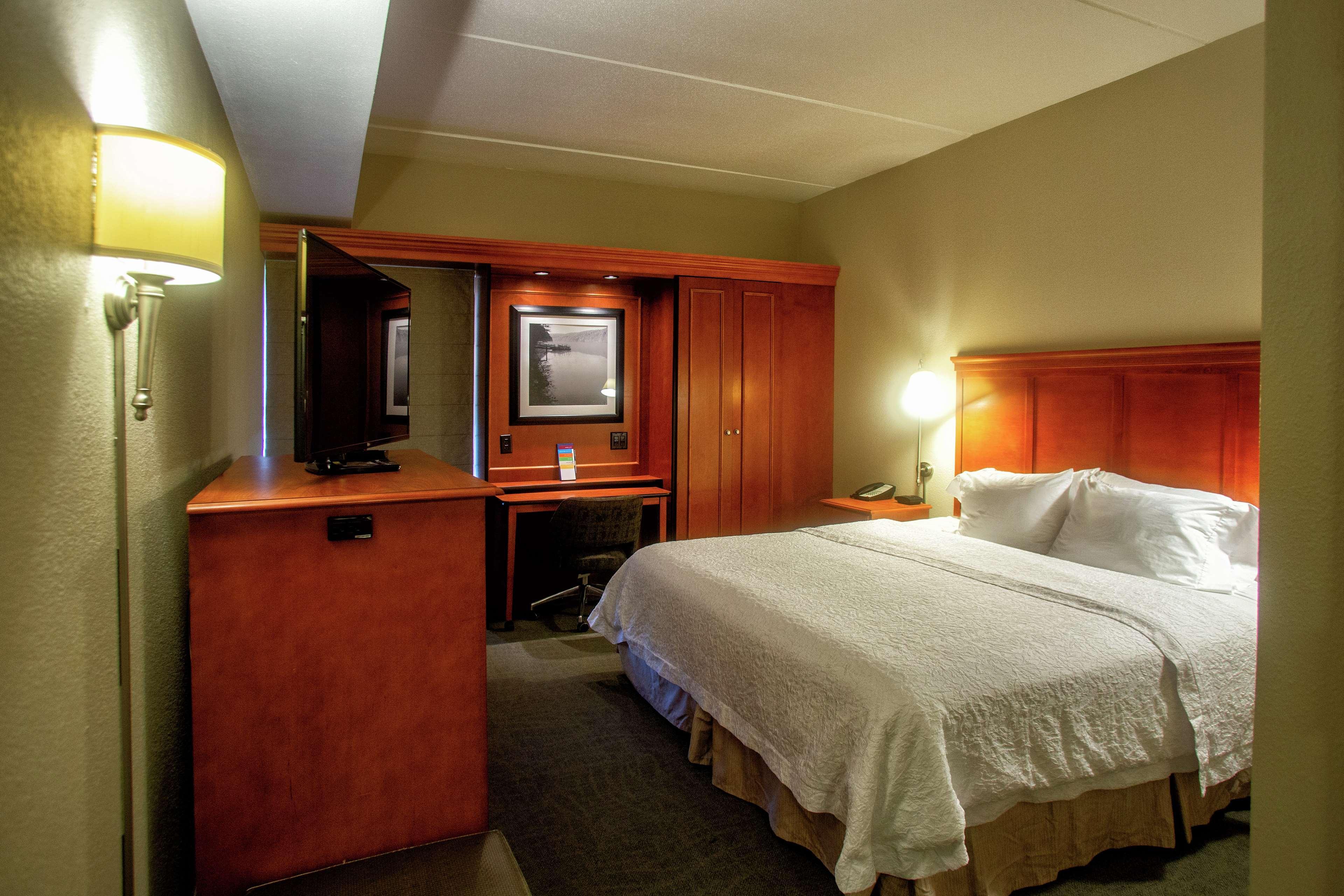Hampton Inn Wheeling Eksteriør billede