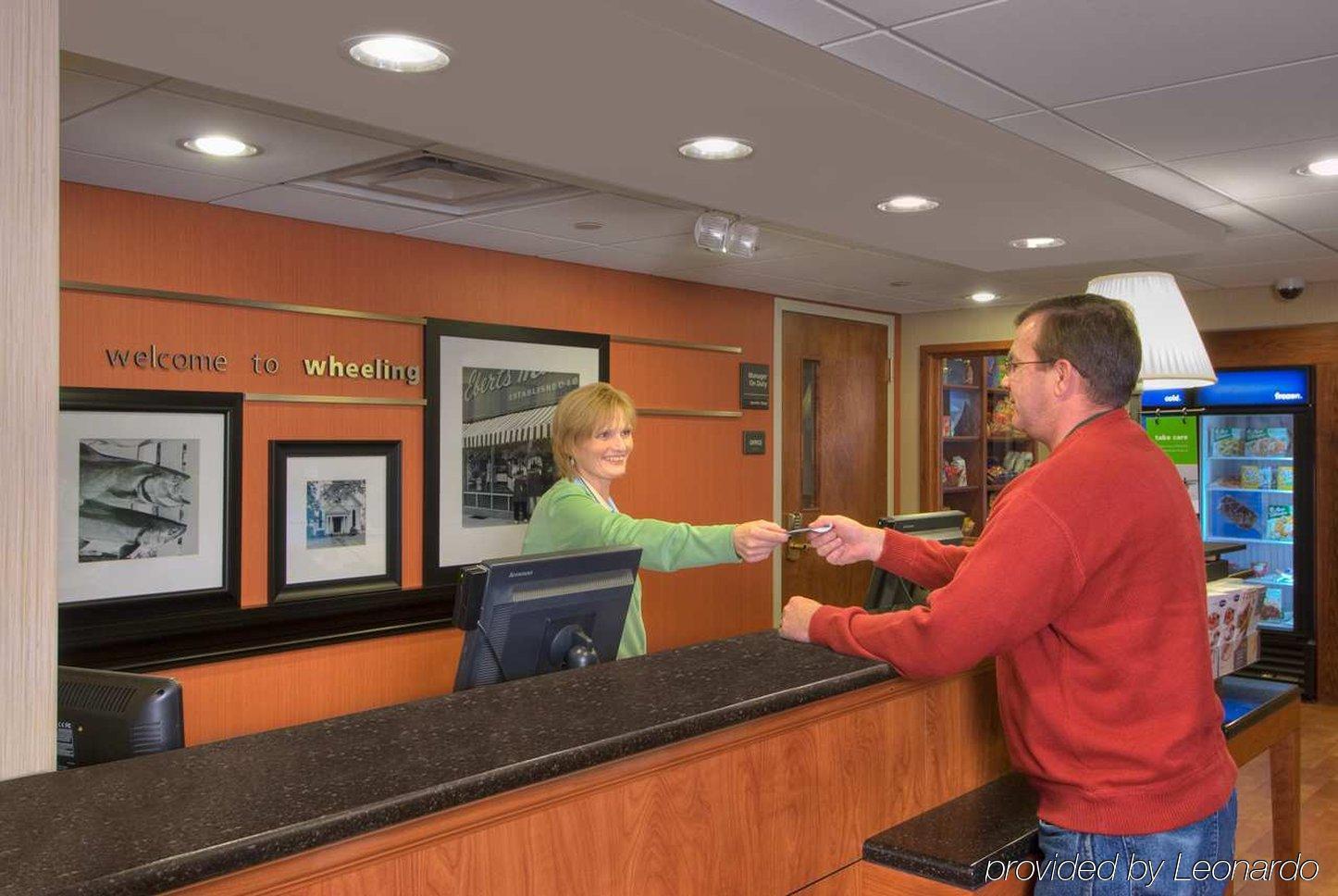 Hampton Inn Wheeling Eksteriør billede
